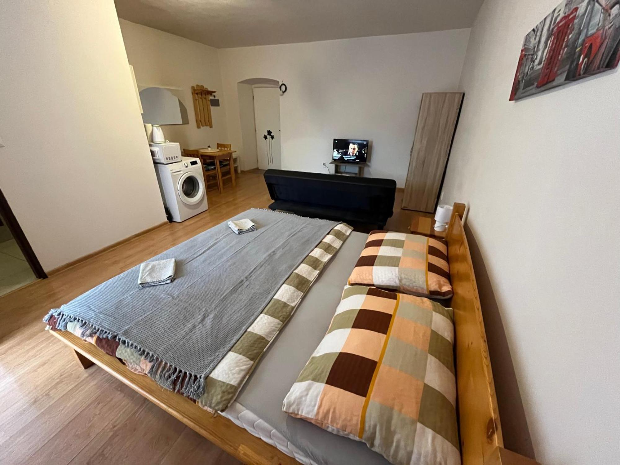 Apartman Centrum Banská Bystrica Exterior foto
