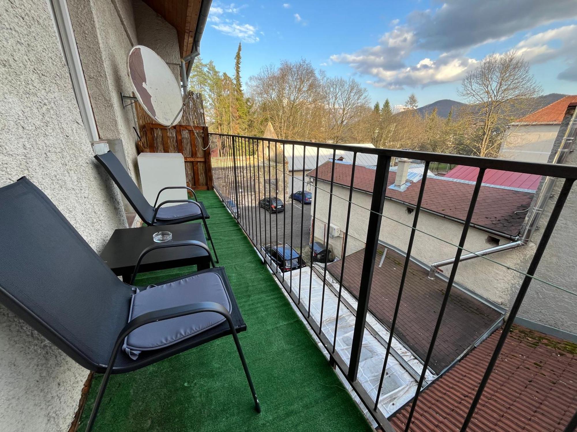 Apartman Centrum Banská Bystrica Exterior foto
